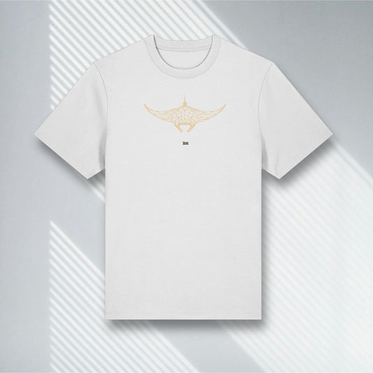 Weißes Bio T-Shirt mit goldenem Manta Wireframe, Stanley/Stella Sparker 2.0, Living Gold Kollektion.